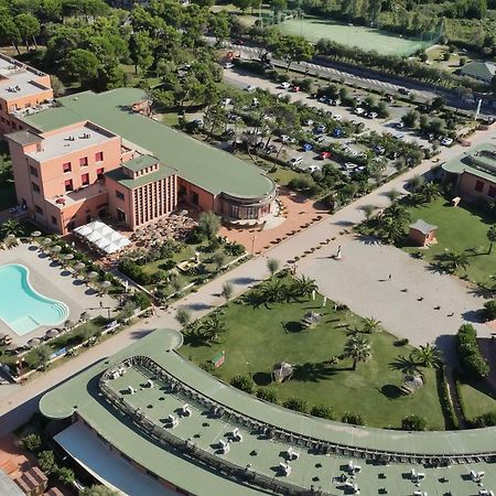 Toscana Sport Resort カランブローネ エクステリア 写真