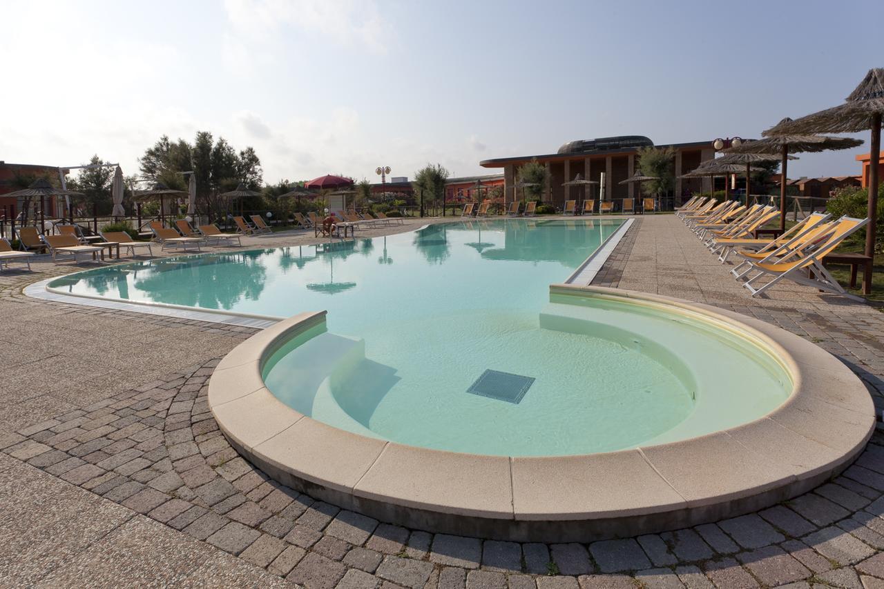 Toscana Sport Resort カランブローネ エクステリア 写真